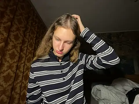 Snapshot of Eva_Angel3 chatting on October 4, 2025, 4:27 pm Eva Angel3 online show from October 4, 2025, 4:27 pm