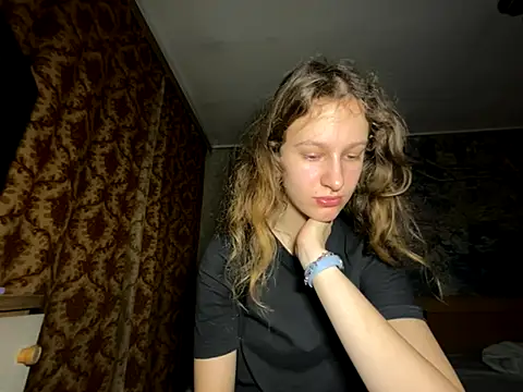 Eva Angel3 online show from November 26, 2025, 4:41 pm