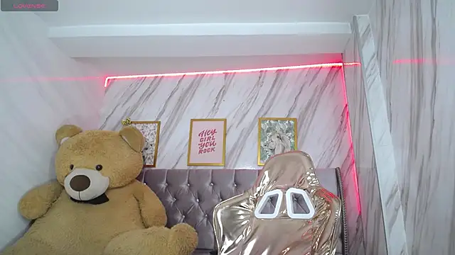 Laia angel b online show from February 6, 2025, 3:27 am