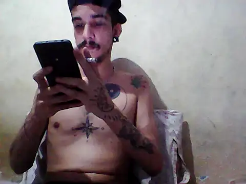 Snapshot of gatobranco001 chatting on March 19, 2025, 7:38 pm gatobranco001 online show from March 19, 2025, 7:38 pm