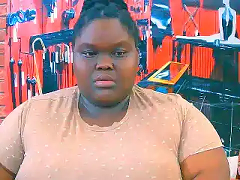 EbonyHotBuns online show from November 18, 2025, 10:31 am