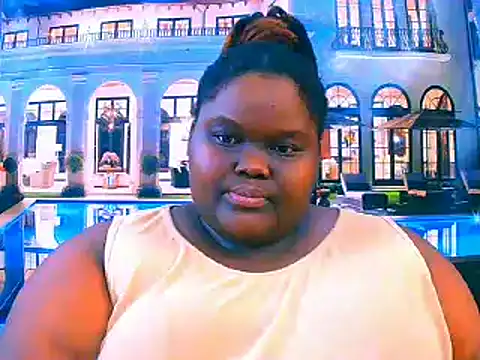 EbonyHotBuns online show from May 2, 2026, 10:20 am
