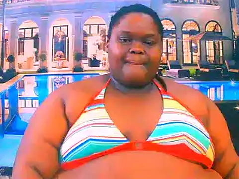 EbonyHotBuns online show from June 13, 2026, 6:33 am