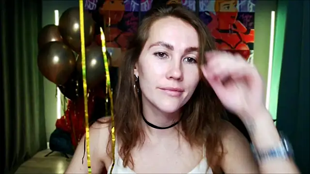 Snapshot of MichelleOrtis chatting on December 20, 2024, 1:33 pm MichelleOrtis online show from December 20, 2024, 1:33 pm