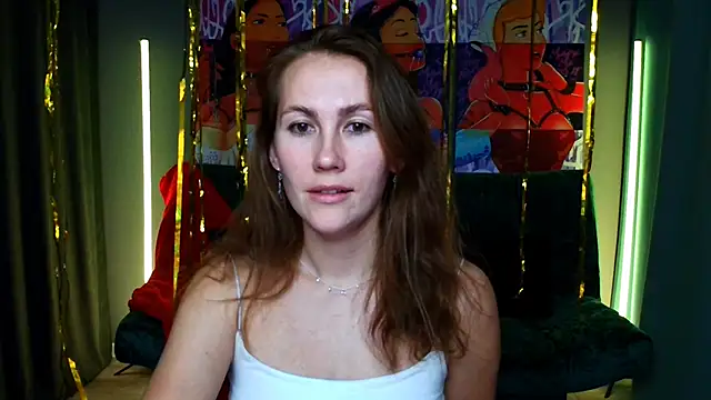 Snapshot of MichelleOrtis chatting on December 21, 2024, 4:36 pm MichelleOrtis online show from December 21, 2024, 4:36 pm