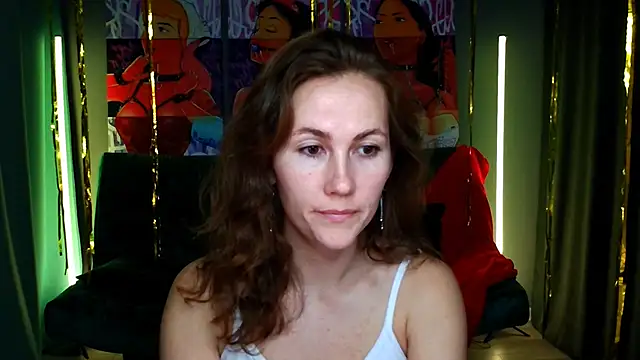 Snapshot of MichelleOrtis chatting on December 22, 2024, 4:38 pm MichelleOrtis online show from December 22, 2024, 4:38 pm