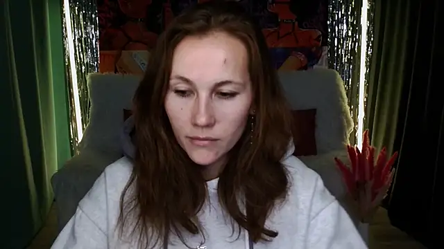 Snapshot of MichelleOrtis chatting on February 6, 2025, 7:40 pm MichelleOrtis online show from February 6, 2025, 7:40 pm