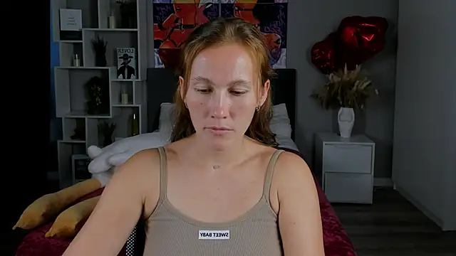 Snapshot of MichelleOrtis chatting on September 10, 2025, 1:22 pm MichelleOrtis online show from September 10, 2025, 1:22 pm
