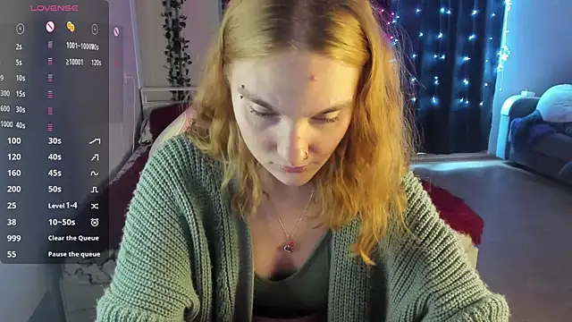 ReddHotPipper online show from February 21, 2025, 5:13 am