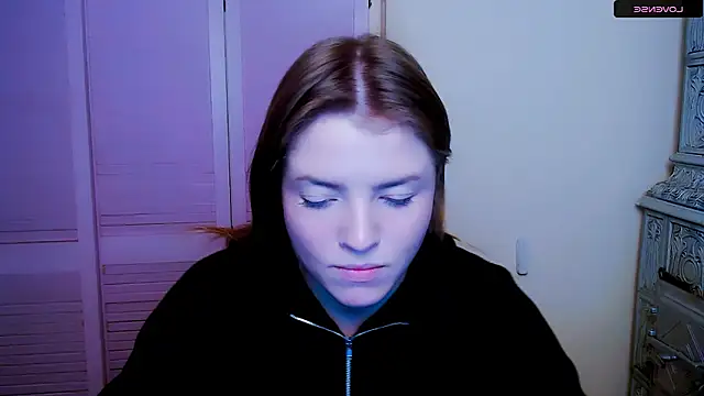 MissOliviaa  online show from January 24, 2025, 5:42 pm