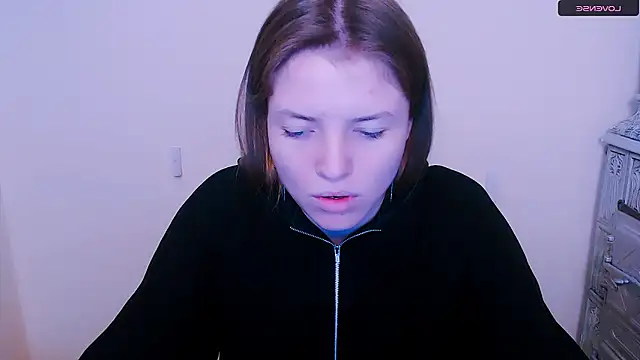 MissOliviaa  online show from February 1, 2025, 4:22 pm