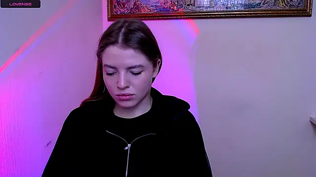 MissOliviaa  online show from February 5, 2026, 8:08 am