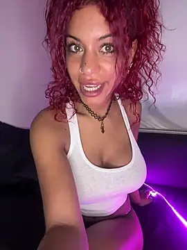 Snapshot of AlyssaHottv_ chatting on February 10, 2025, 10:09 am AlyssaHottv  online show from February 10, 2025, 10:09 am