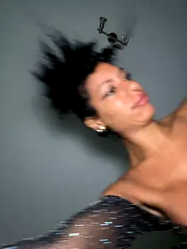 Snapshot of AlyssaHottv_ chatting on September 10, 2025, 9:53 am AlyssaHottv  online show from September 10, 2025, 9:53 am