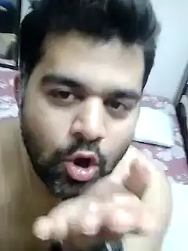 Snapshot of Happyman300 chatting on November 15, 2025, 9:32 pm Happyman300 online show from November 15, 2025, 9:32 pm