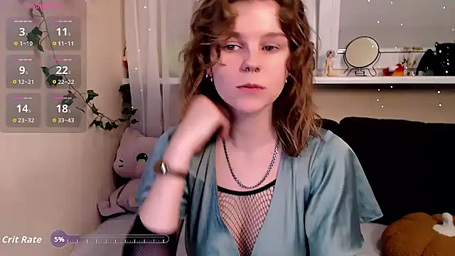 Snapshot of Moona_xx chatting on November 14, 2025, 7:01 pm Moona xx online show from November 14, 2025, 7:01 pm