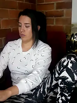 Gabriela squirt02 online show from December 19, 2024, 11:03 pm