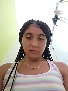 Snapshot of Matilda_russoo chatting on February 2, 2025, 7:25 pm Matilda russoo online show from February 2, 2025, 7:25 pm