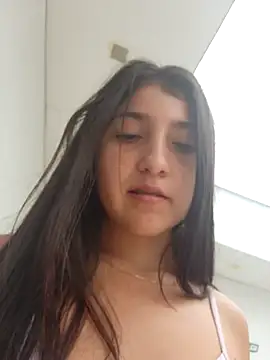Snapshot of Matilda_russoo chatting on March 4, 2025, 5:03 pm Matilda russoo online show from March 4, 2025, 5:03 pm