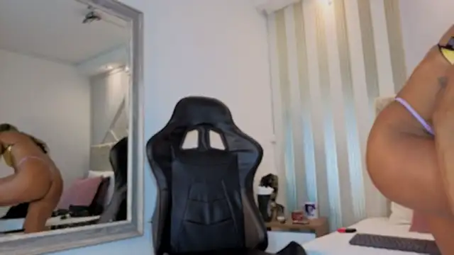 Tayra Pradit online show from February 1, 2026, 6:17 pm