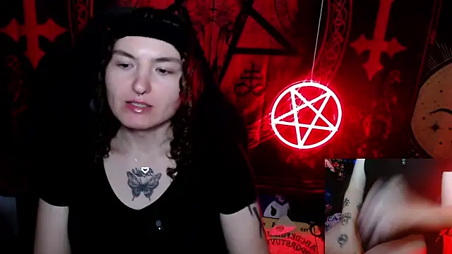 Snapshot of BrandiWRLD_999 chatting on October 9, 2025, 7:34 pm BrandiWRLD 999 online show from October 9, 2025, 7:34 pm