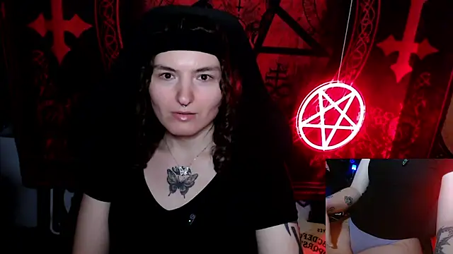 Snapshot of BrandiWRLD_999 chatting on October 15, 2025, 6:30 pm BrandiWRLD 999 online show from October 15, 2025, 6:30 pm