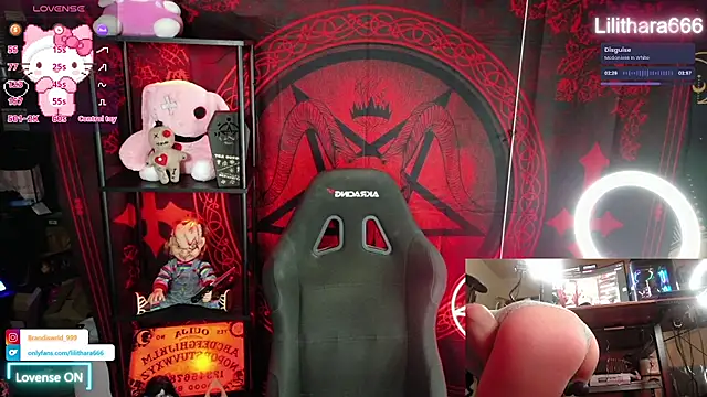 BrandiWRLD 999 online show from December 17, 2025, 6:36 pm