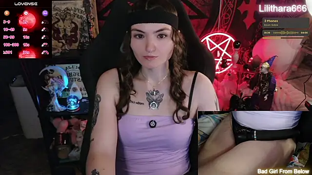 BrandiWRLD 999 online show from July 25, 2026, 3:42 pm