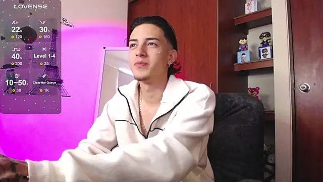 Aaron-Saemz- online show from February 7, 2025, 2:04 pm
