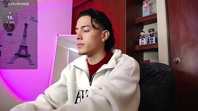 Aaron-Saemz- online show from February 19, 2025, 5:06 pm