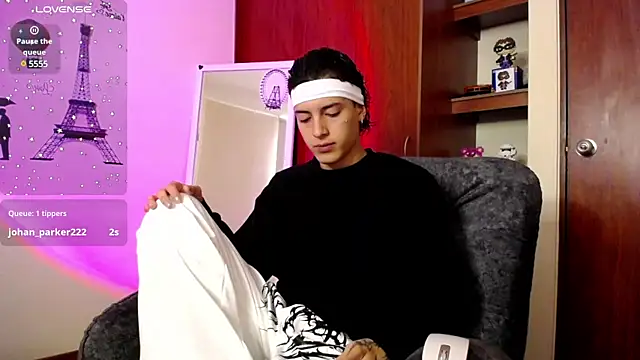 Aaron-Saemz- online show from March 6, 2025, 1:24 pm