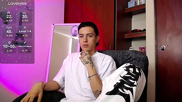 Aaron-Saemz- online show from March 11, 2025, 3:56 pm