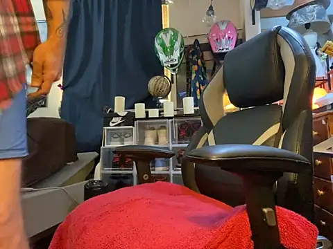 slutty guy12 online show from March 17, 2025, 10:38 pm