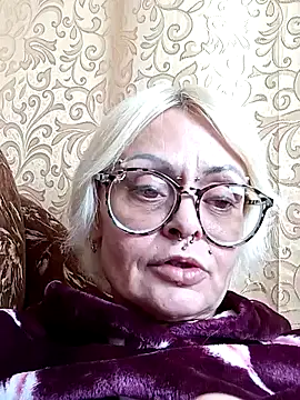 Gardener of Illusions online show from February 5, 2025, 10:44 pm