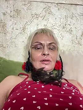 Gardener of Illusions online show from March 11, 2025, 1:56 pm