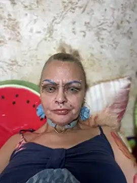 Gardener of Illusions online show from June 17, 2026, 1:41 am