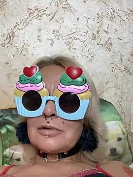 Gardener of Illusions online show from June 22, 2026, 2:46 am