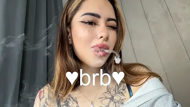 baby  kim online show from September 25, 2025, 8:18 am