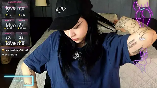 baby  kim online show from December 20, 2025, 8:54 am