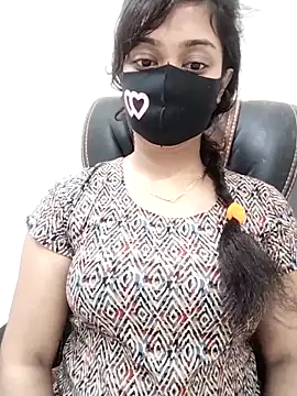 Snapshot of Tapur- chatting on October 4, 2025, 4:32 am Tapur- online show from October 4, 2025, 4:32 am