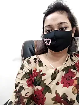 Snapshot of Tapur- chatting on October 6, 2025, 3:37 am Tapur- online show from October 6, 2025, 3:37 am