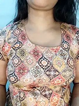 Snapshot of Tapur- chatting on October 27, 2025, 2:32 pm Tapur- online show from October 27, 2025, 2:32 pm