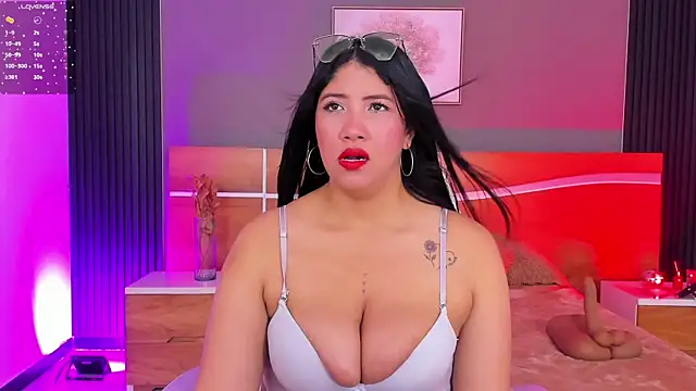 estrella bigboobs14 online show from July 28, 2026, 3:02 am