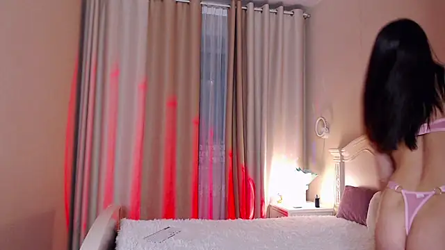 Snapshot of Avylew chatting on October 25, 2025, 8:58 pm Avylew online show from October 25, 2025, 8:58 pm