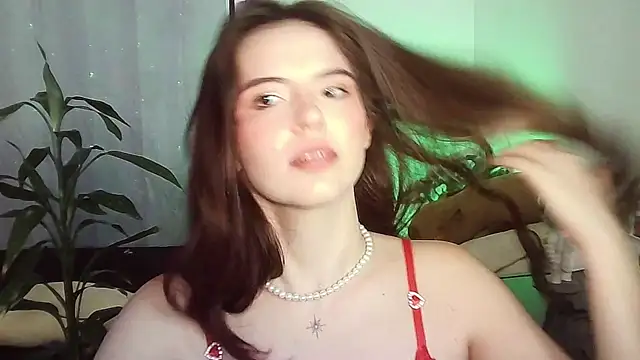 cherrybom969 online show from December 5, 2025, 6:11 am