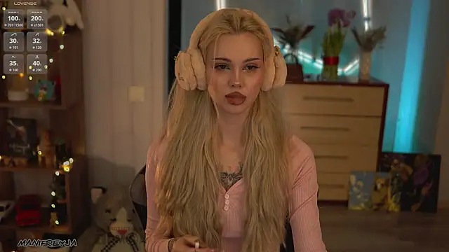 Snapshot of ManiFreyja chatting on March 14, 2026, 8:58 pm ManiFreyja online show from March 14, 2026, 8:58 pm