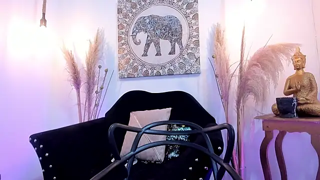 Snapshot of Gag_princeess chatting on February 28, 2025, 5:15 am Gag princeess online show from February 28, 2025, 5:15 am