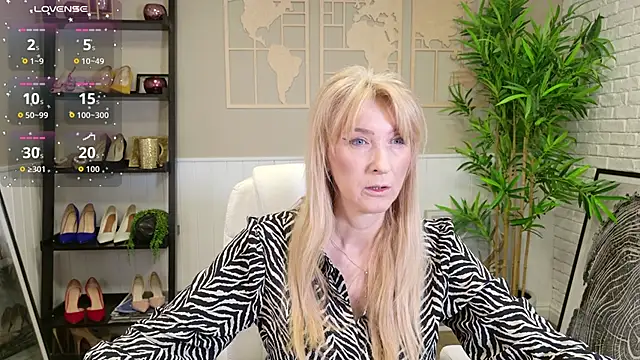 LadyLeea online show from May 7, 2026, 4:40 am