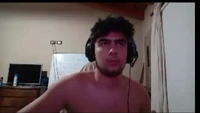 Snapshot of enzis3 chatting on February 23, 2025, 1:02 am enzis3 online show from February 23, 2025, 1:02 am