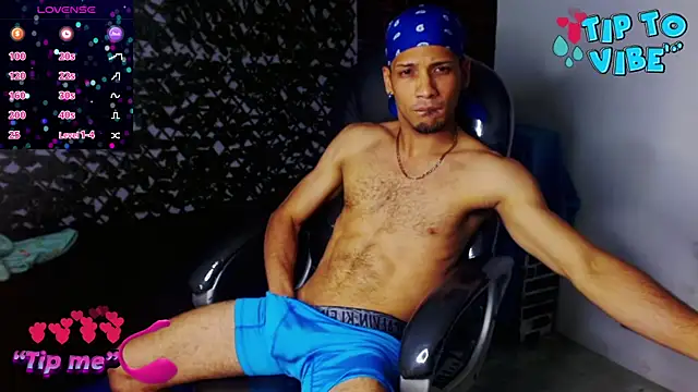 SonicJ25 online show from February 14, 2025, 4:26 am